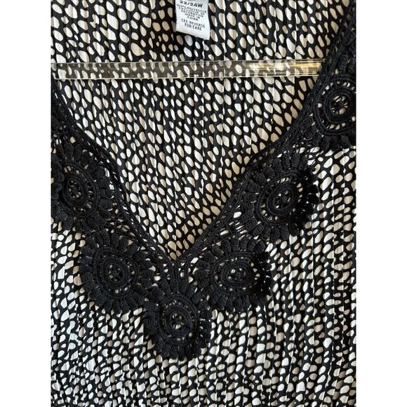 Catherines Blouse 2XL Lace V-Neck Top Blouse Long Sleeve Black/White 22 / 24 - Picture 3 of 7